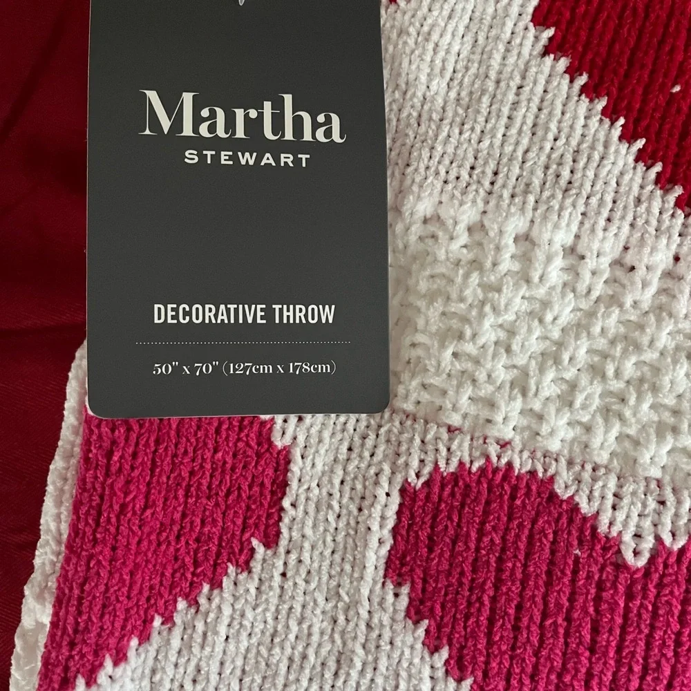 Martha Stewart decorative heart throw Ray for Valentine’s Day 50×70 new with tag